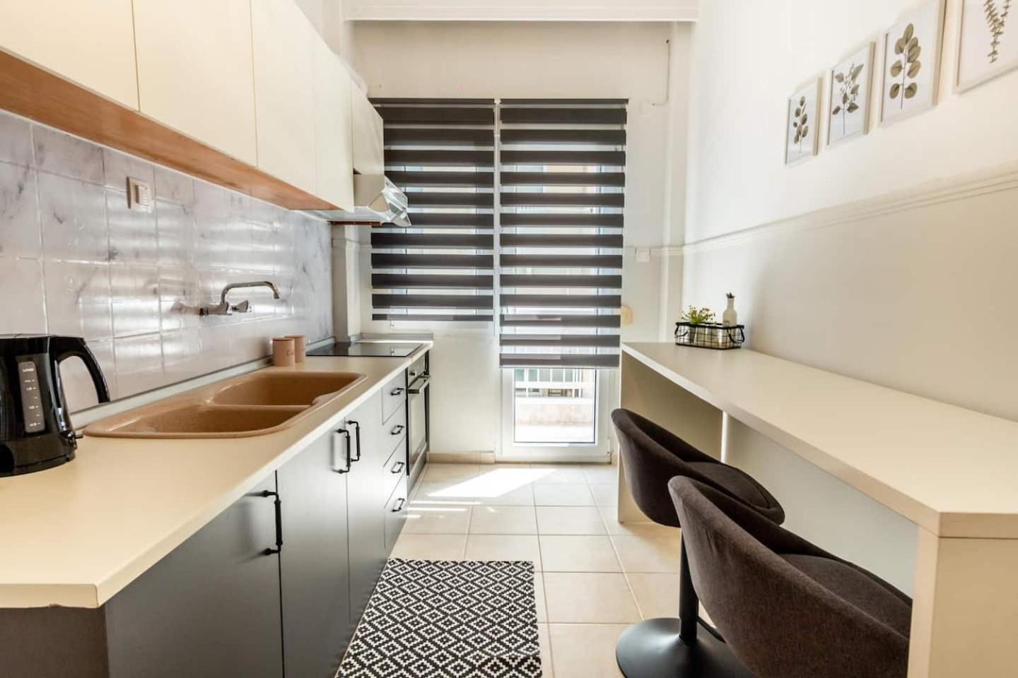 Eis Deluxe Apartment Alexandroupoli Exterior photo